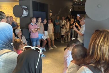 Vernissage Echoes Of The Sun
